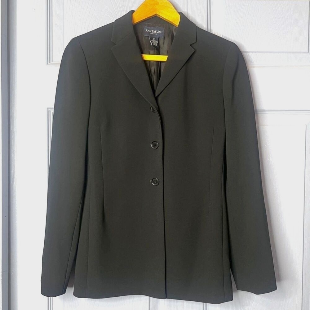 Ann Taylor Petites Black Basic Single Breasted 3 Button Blazer Size 4P Career